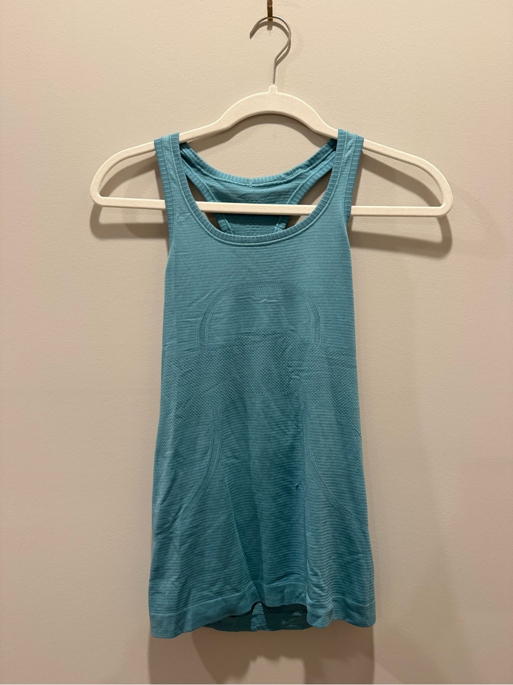 Lululemon Women’s Aqua/turquoise Ribbed Racerback Tank Top